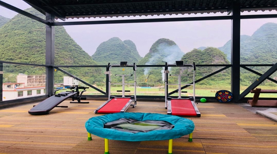 廣西桂林陽朔 躬行社 · 遇舍河畔度假酒店