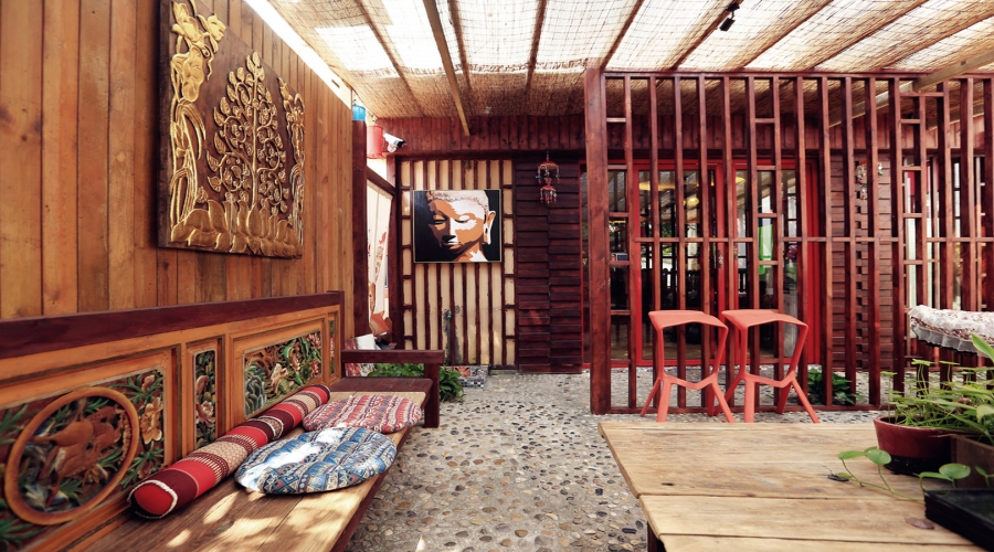 廣東深圳-較場尾面包樹民宿